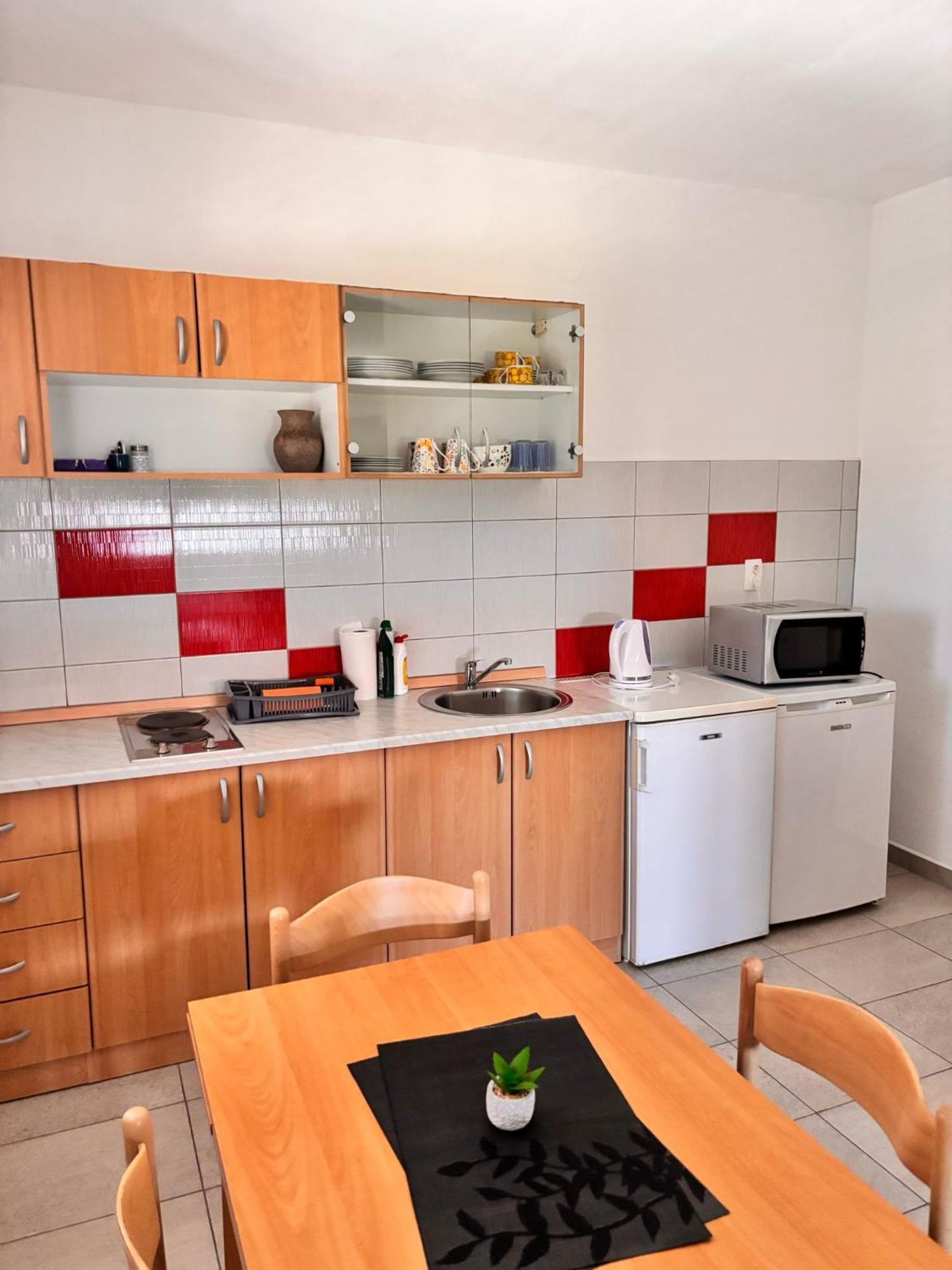 Ruza I Natalija Apartman Karlobag Szoba fotó